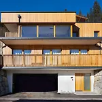 Alpen-chalet Mit Privater Sauna Und Gletscher Panorama ゲストハウス Neukirchen am Großvenediger