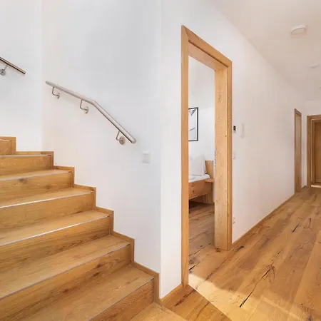 Penzion Exklusives Chalet-haus Mit Gletscherblick 4*