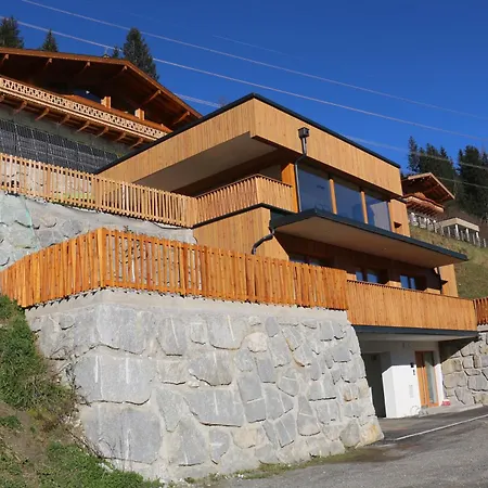 Exklusives Chalet-haus Mit Gletscherblick *
