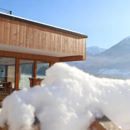 Alpen-Chalet Mit Privater Sauna Und Gletscher Panorama 4*