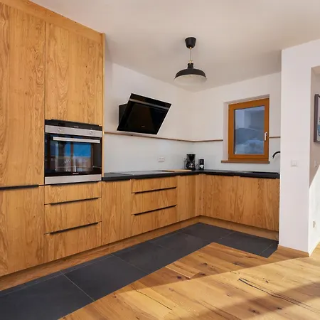 Alpen-Chalet Mit Privater Sauna Und Gletscher Panorama بيت ضيافة Neukirchen am Großvenediger