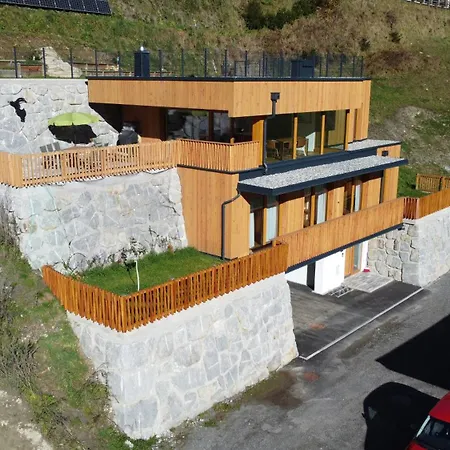 בית הארחה Alpen-chalet Mit Privater Sauna Und Gletscher Panorama 4*
